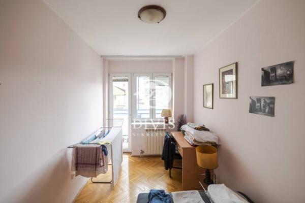 Slika 5 - Kralja Petra, Troiposoban stan na prodaju, 99m2, 420.000€